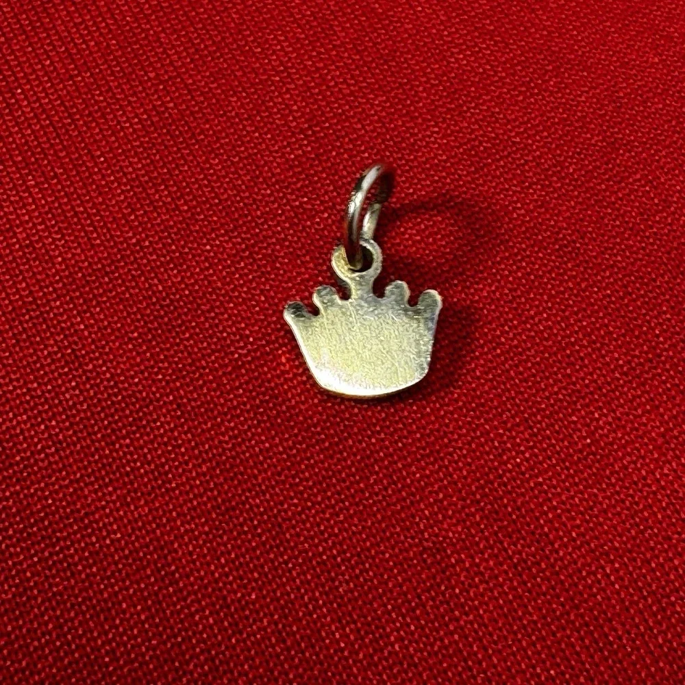 Tiny Gold Tone- Crown Charm - Necklace‎ or Bracelet Charm